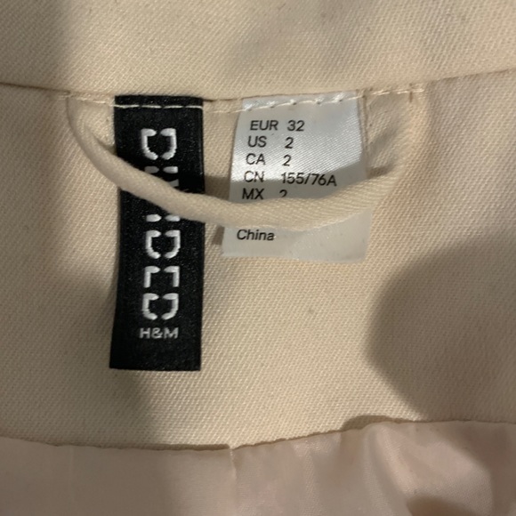H&am nude/crème coloured blazer - Picture 3 of 3